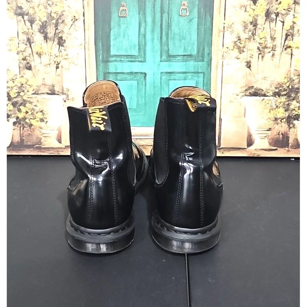 Dr. Martens Graeme II Black Polished Leather Chelsea Mens Size 10 M Ankle Boots